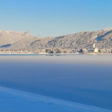 Am Forggensee -bergmann شقة